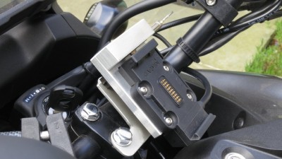 Man achte auf den Schlüssel und die Verriegelung