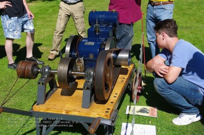 Kerosin and Gasoline powered Stationary Engine.jpg