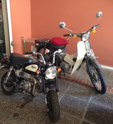 HONDA CUB MIT KLEINEM BRUDER!