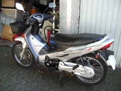 Innova neuwertig 28.09.16 900€.jpg