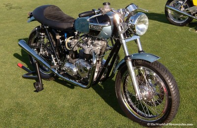 nicht meine - aber so wird sie aussehen (allerdings in Mausgrauer Lackierung und ohne den ganzen Chrom