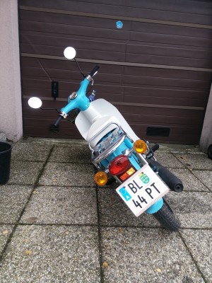 Die CUB liegt ruhig &amp; sicher auf der li. Fussraste.