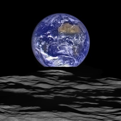 New_High-Resolution_Earthrise_Image.jpg