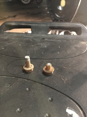 Abgerissene Schraube