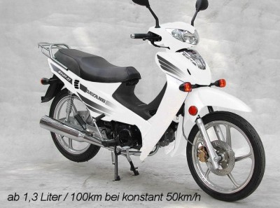 Dayang DY 125-37 CUB Reinhard Hickl.jpg