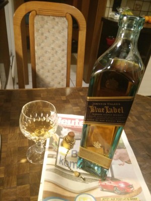 Das allererste Feuerwasser dieses Jahres; es brennt im Gaumen hat aber eijen tollen Abgang.