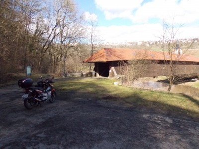 Die "Lady" wurde über die Brücke geschoben!