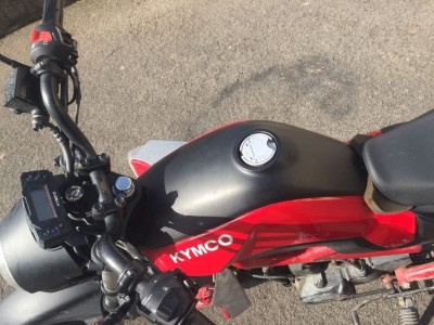 Kymco K-pipe 125 Blinker vorne links durch Sturz abgebrochen..jpg
