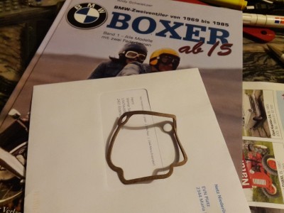 Ich fand dieses alte "verkorkste" Exemplar, schaumamal!