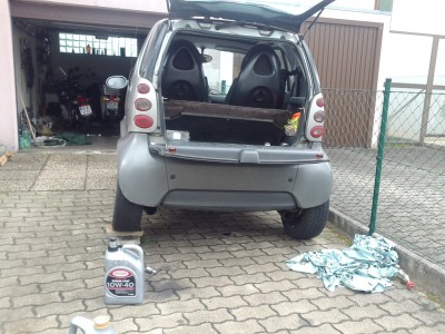 li. erhöhen, re. absaugen. Es muss nicht der letzte Tropfen abgeschüttelt werden.<br />bsaugen!