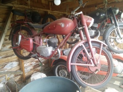 Danubia 125 von CSEPEL (3 Stück)