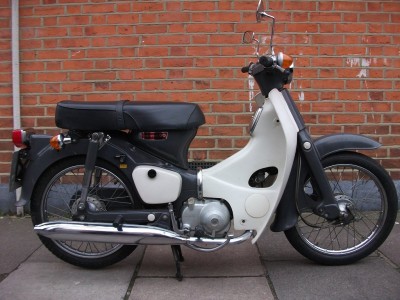 Honda C90 GREY web2.jpg