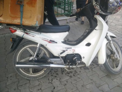 Pizza Dayang, wie neu, mit 47.008 auf der Uhr.