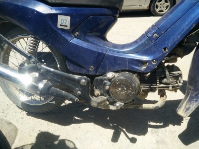 Kawa mit Ölauge, Ölstopfen! und mit Gewalt abgebrochener Kickerwelle, 35.600 km.