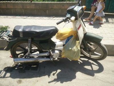 Ein Kisterl/Körberl ist g'scheiter.