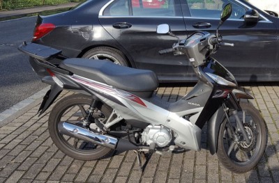 Honda Wave in Eltmann nähe Bamberg.jpg