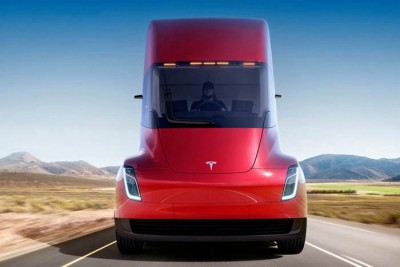 Tesla 40 Tonner.jpg