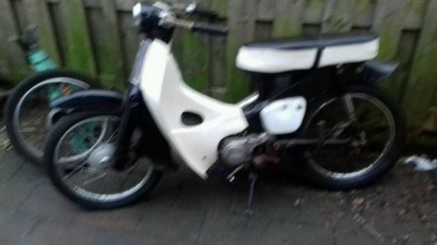 1974er Cub zusammen geschraubt.JPG