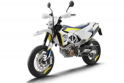 husqvarna701supermoto2017jpg.jpg