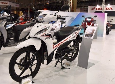 Honda Wave Nachfolger Astrea.jpg