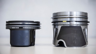 Stahlkolben haben die neues Mercedes Diesel eingebaut. Damit uns nicht fad wird?