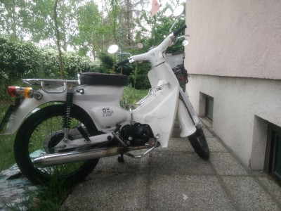 Eine der letzten 110er SuCu, EZ 12/2016.