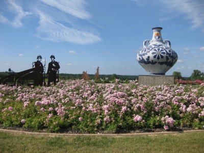 Soldaten im Kreisverkehr vor Haguenau