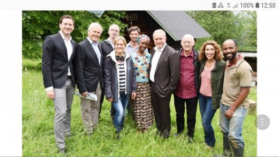 Alexander V., Co-Autor diverser ORF-Serien, hier mit seinem Kollegium.