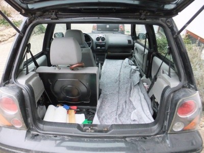 Winterschlurre mit Bett.JPG