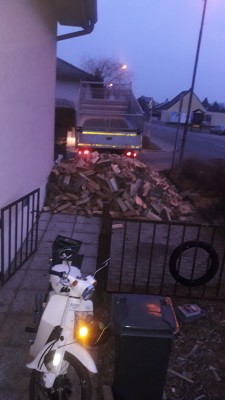 Die Einräumsrbeit darf beginnen.