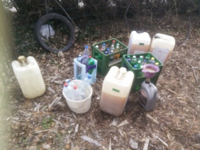 Meine alt-PÖL Tankstelle. Macht Arbeit und macht mich nicht reich.