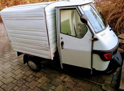 Meine Ape. Die andere Seite sieht besser aus.