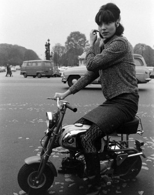 cz100-elsa-martinelli-paris-1.jpg