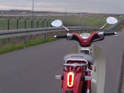 Seit acht Jahren fast fertig - am Tag der erneuten Eröffnungsterminbekanntgabe