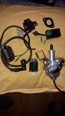 Übrihgebliebene Teile beim Motorpaket