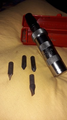 Dazu ein 300g Hammer. Passt bei den Wave's perfekt.