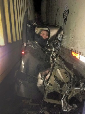 interstate-84-semi-crash-photos-from-the-baker-city-area-pileup-0a19d9c0c01f15ca.jpg