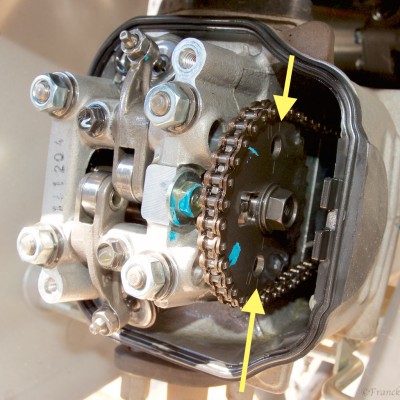 Zylinderkopf-Detail 2.jpg