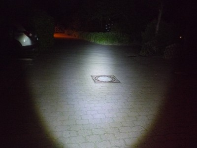 Nur LED, ohne Fern- Abblendlicht