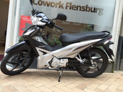 2015-06-16 12.25.42.jpg