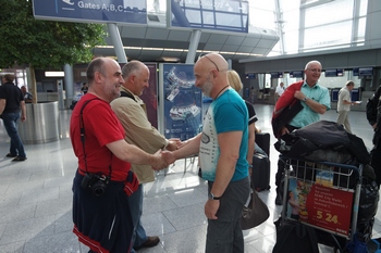 freudige Begrüßung