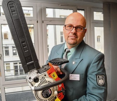 875435 Quelle Hamburger Morgenpost Die schrägen Funde des Zolls .jpg