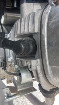 Fehlt eine Schraube?