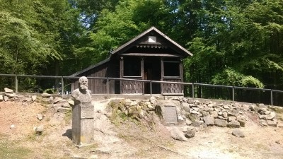 Der Architekt hat in dieser Hütte jahrelang gewohnt