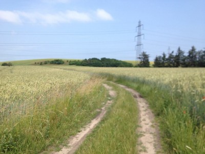 Ich habe leider keine Fotos von da wo ein PKW wäre hängengebleiben.